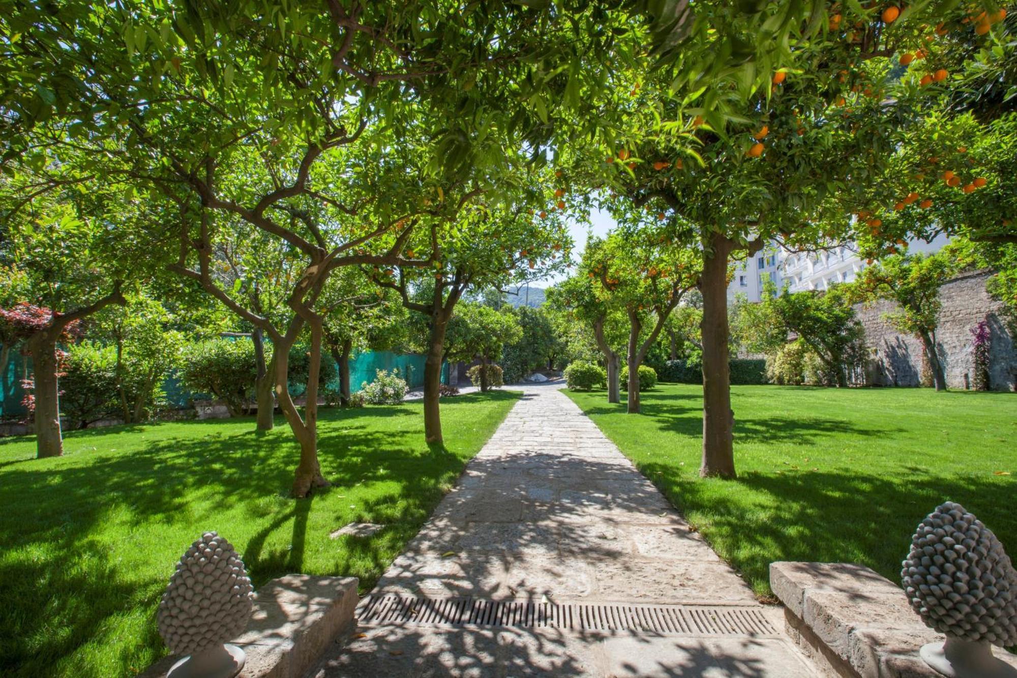 Amore Rentals - Villa Ebe Sorrento Esterno foto