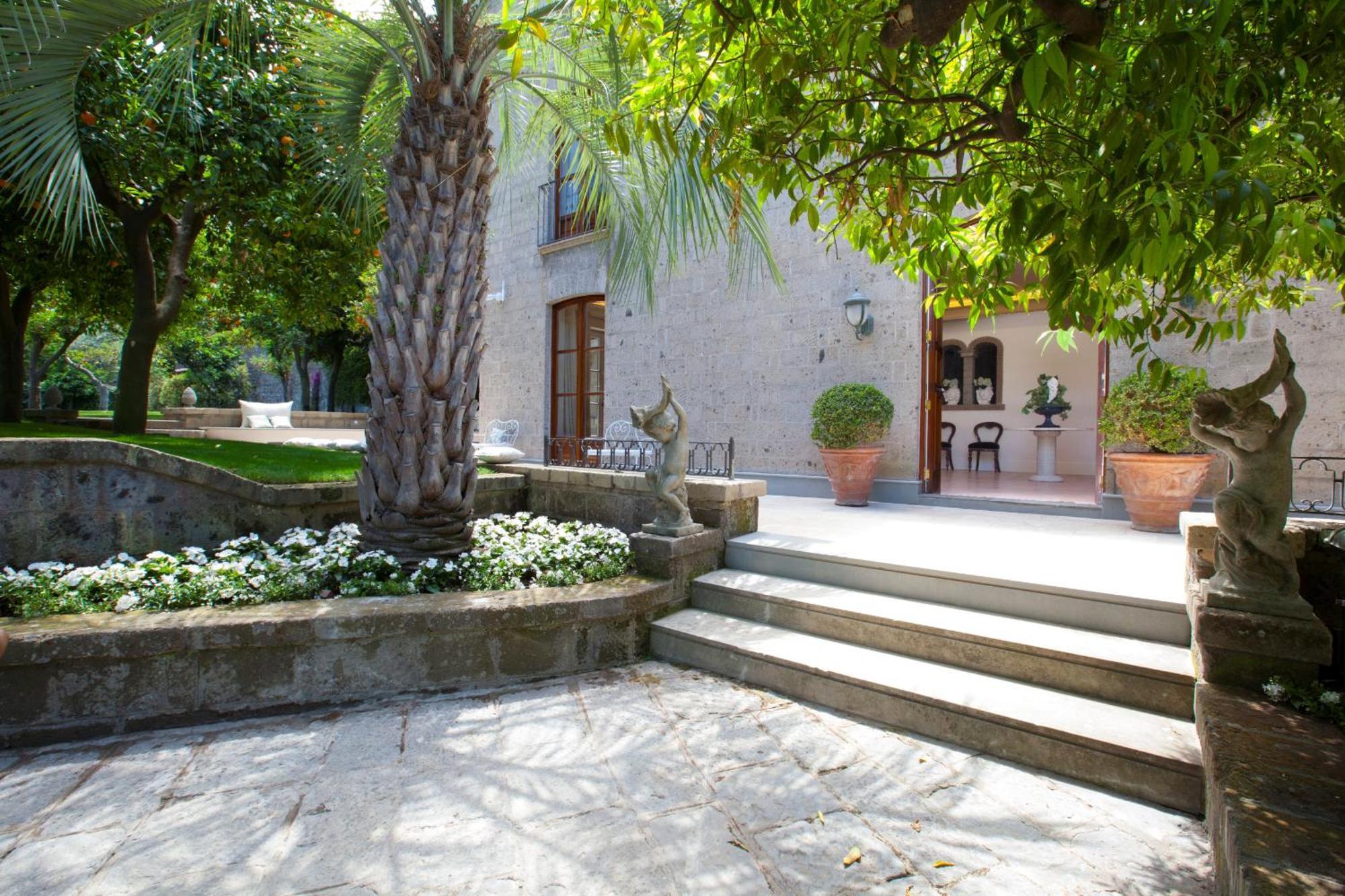 Amore Rentals - Villa Ebe Sorrento Esterno foto